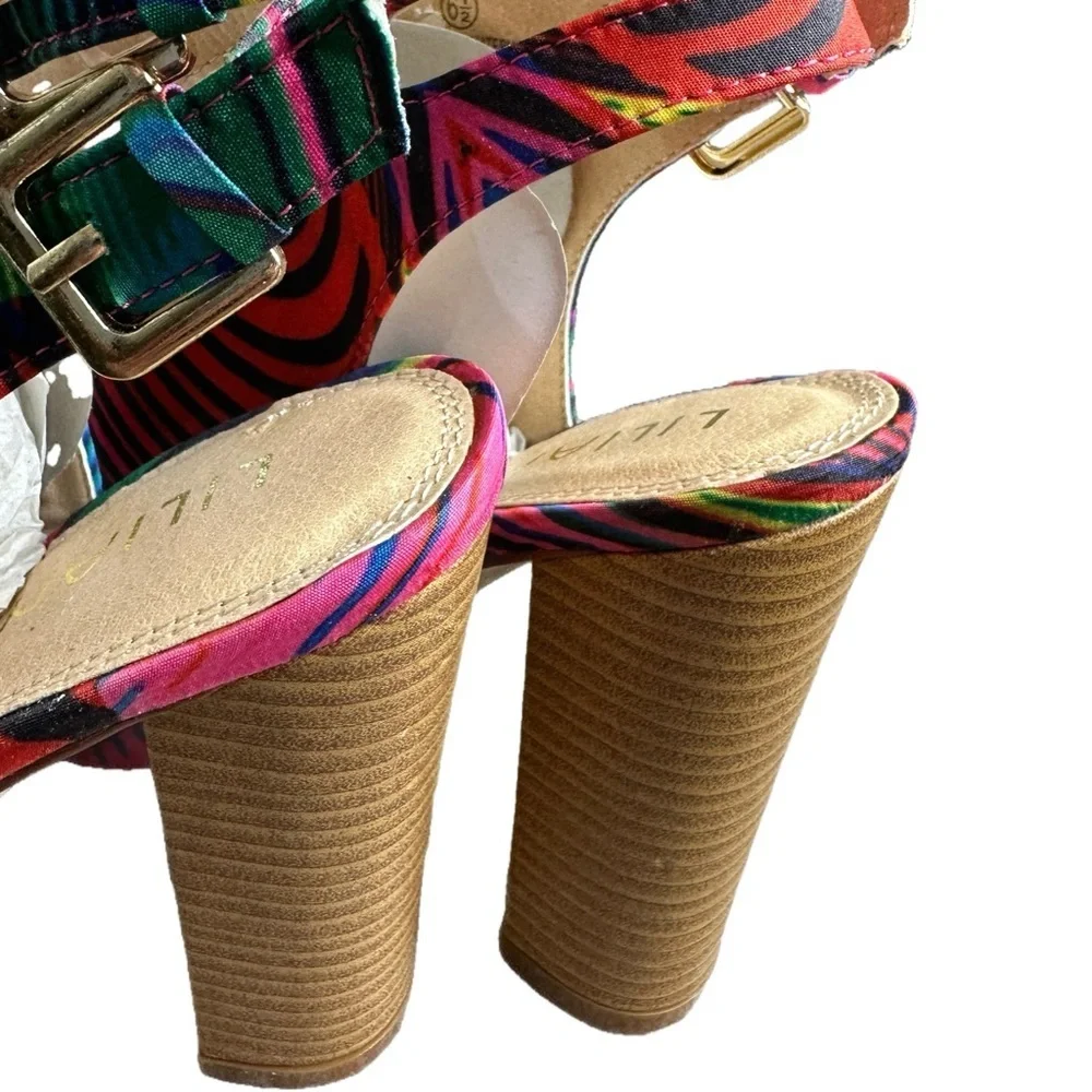 NEW Liliana 5” Psychedelic Pop Disco Double Buckle Fabric Peep Toe Pumps - Picture 3 of 5